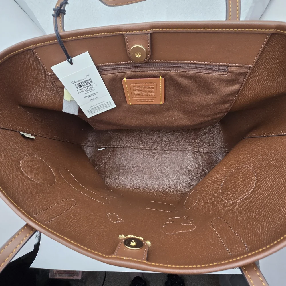 Coach x Peanuts City Tote with Snoopy, Lucy, Charlie Brown Patches Tan & Khaki - Picture 12 of 15